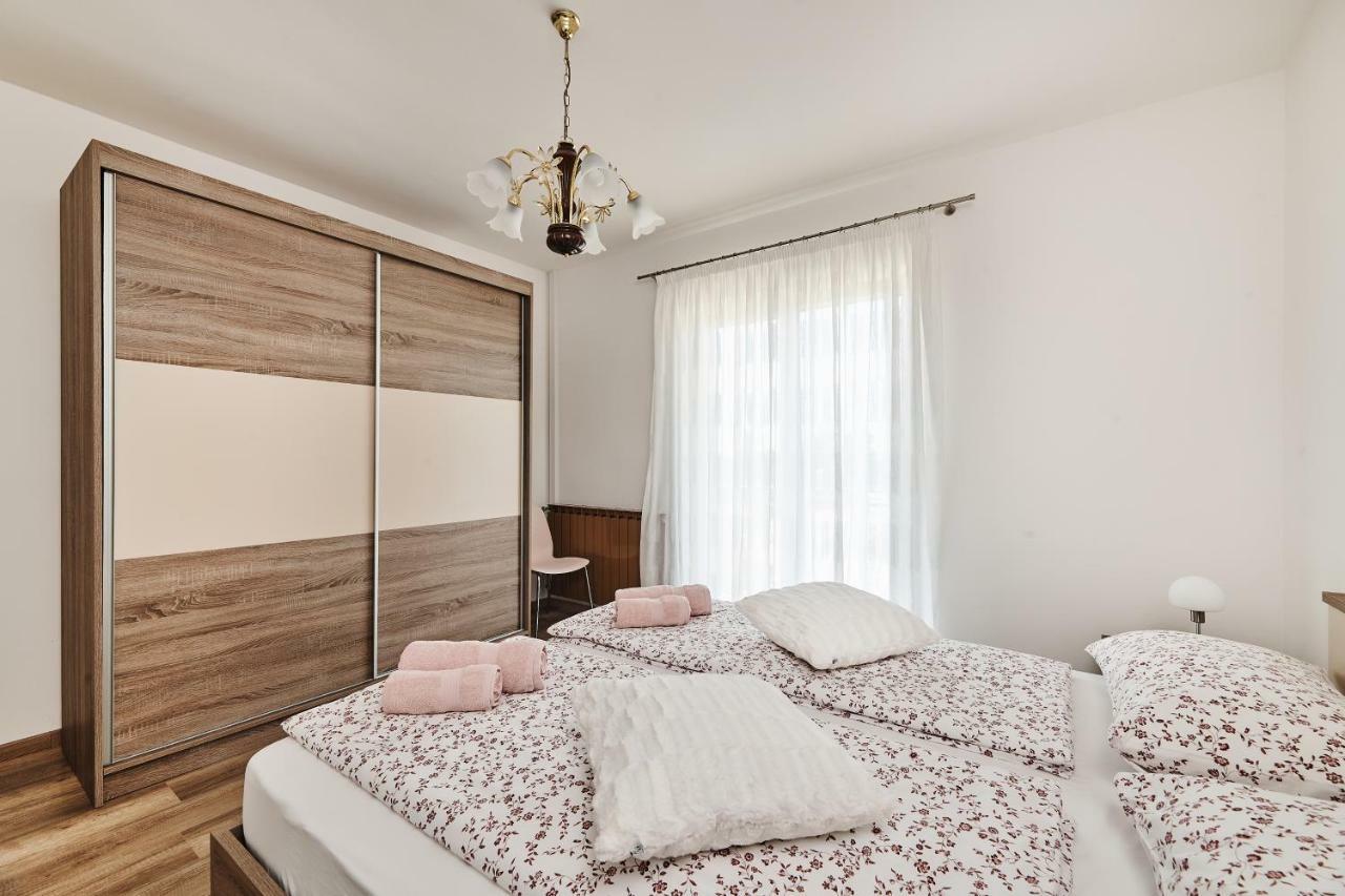 Apartment Ana Brtonigla Kültér fotó